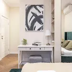 Lejlighed Deluxe Center T6 With Balcony *