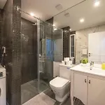 Deluxe Center T6 With Balcony *